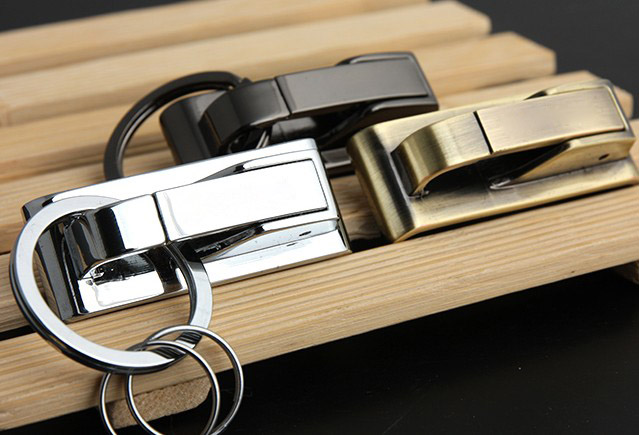 Men's belt style zinc alloy keychain