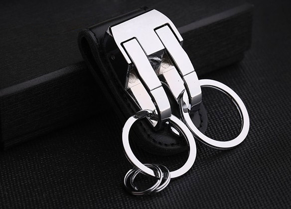 Men's belt style zinc alloy keychain
