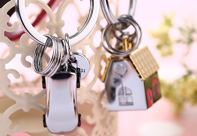 leather + zinc alloy car keychain