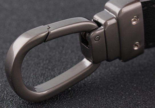 Men's classic keychain