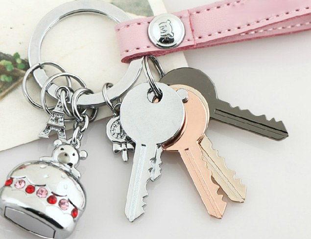 Macaron alloy keychain