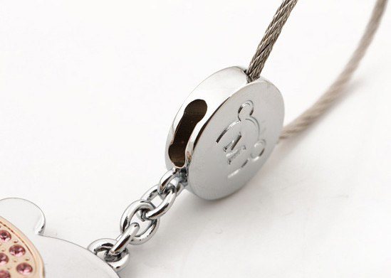 Wearing glasses bears lovers keychains