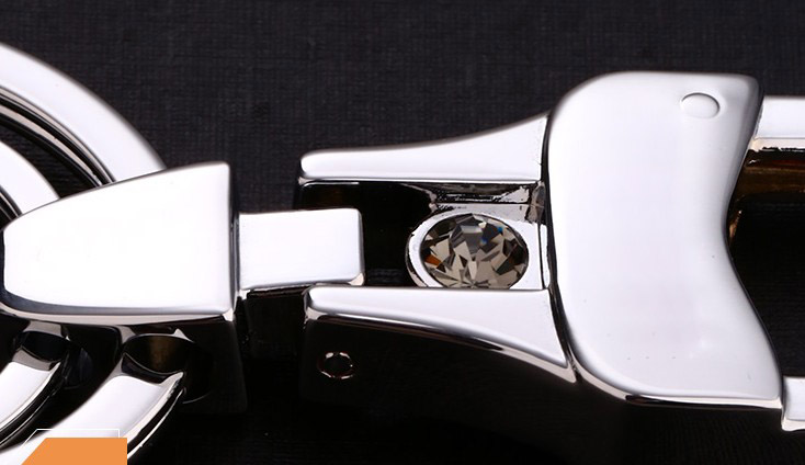 Classic zinc alloy keychain