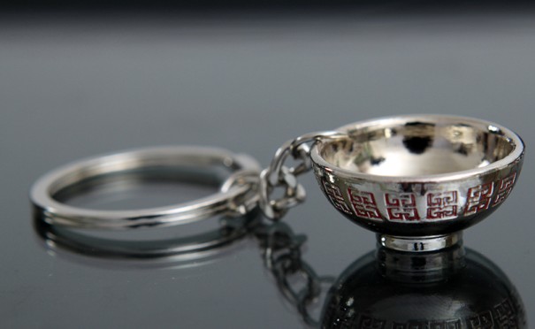 Chinese style bowl and chopsticks keychains