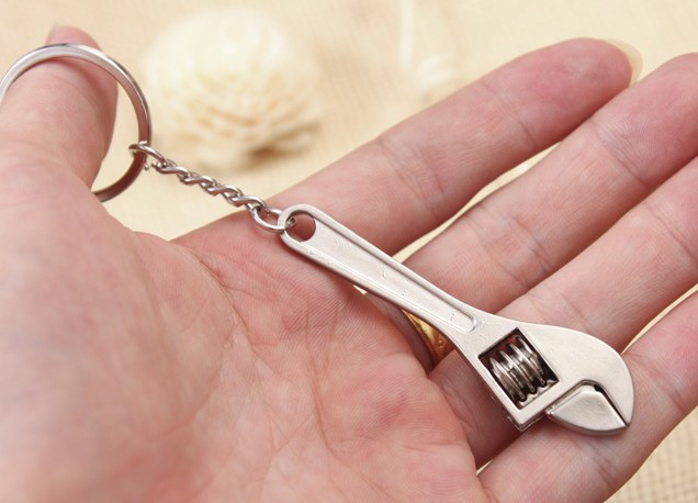 Zinc Alloy Mini wrench keychain
