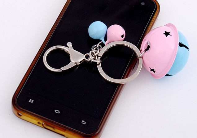 Fight color bell keychain