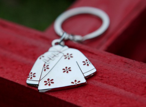 Chinese style clothes keychains