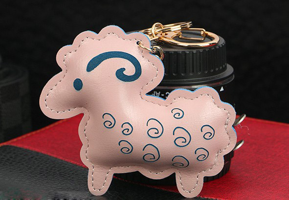 Cartoon sheep keychain