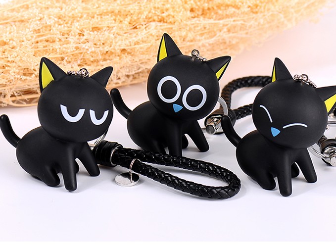 Cute cat keychain
