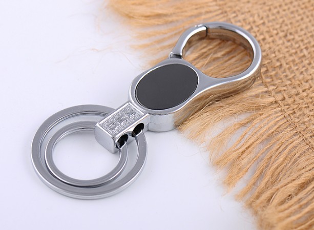 Men's classic alloy keychain