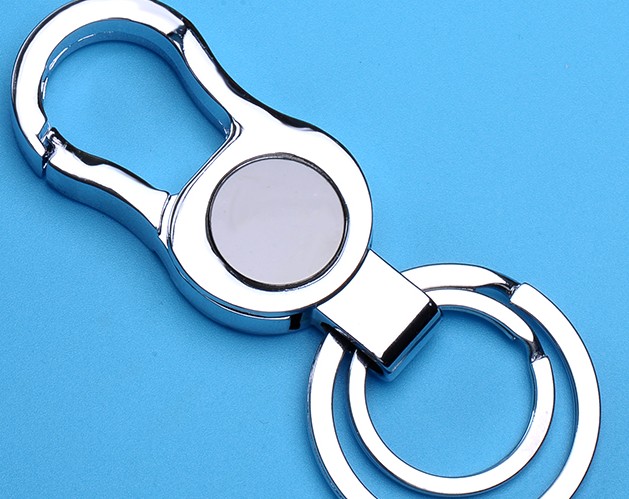 Classic alloy keychain