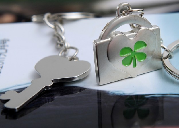Four Leaf Clover couple keychains