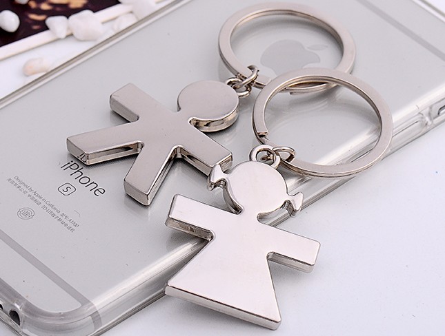 Boy and girl lovers keychains