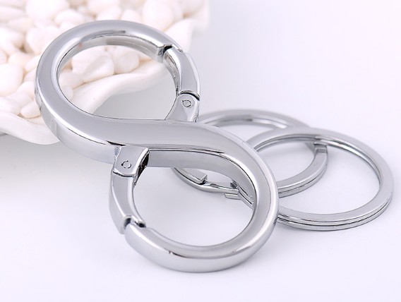 8 shape alloy double ring keychain