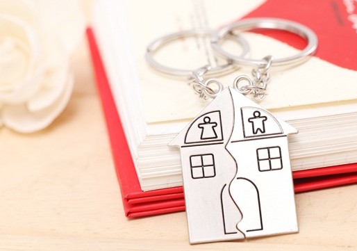 House Couple keychains