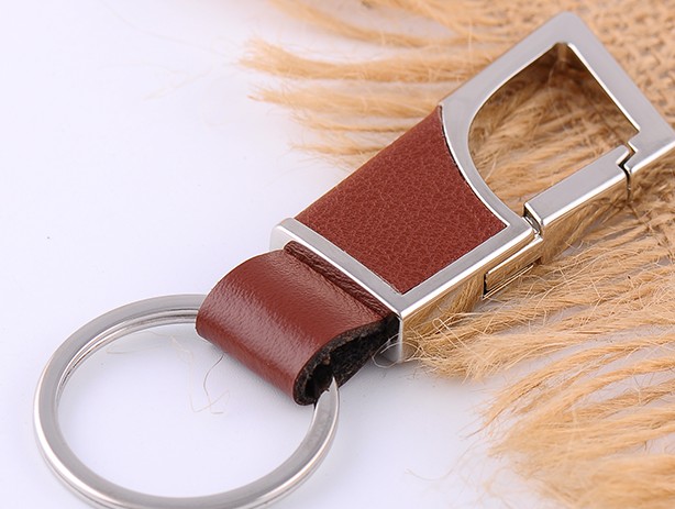 Classic leather keychain