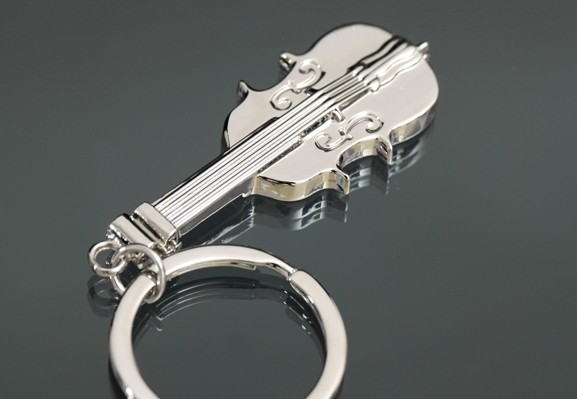 7cm violin alloy keychain