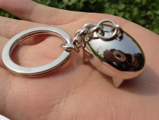 Science fiction pig keychain