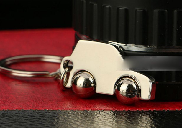 Creative car alloy keychain