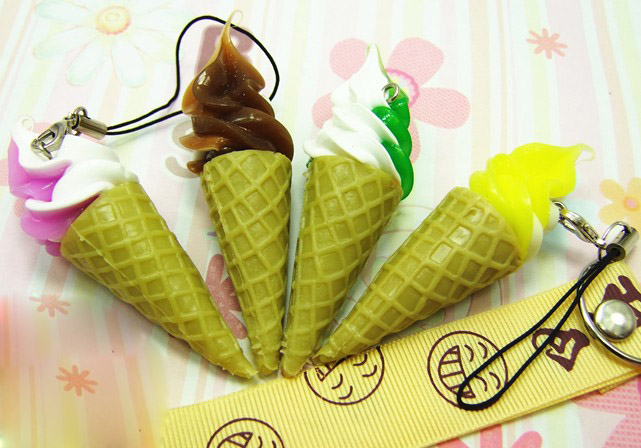Ice cream keychain