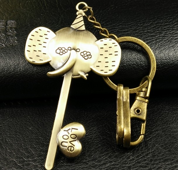 Personality elephant keychain