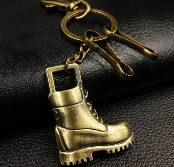 Retro leather boots keychain