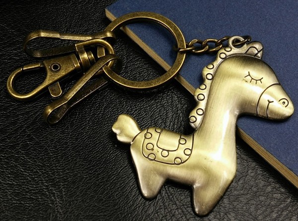 Bronze horse keychain