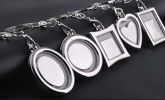 DIY photo frame keychain