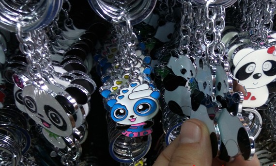 Dragon clothing keychain