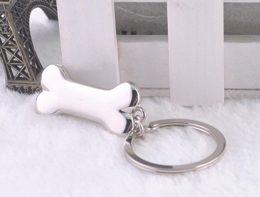 Alloy bones keychain