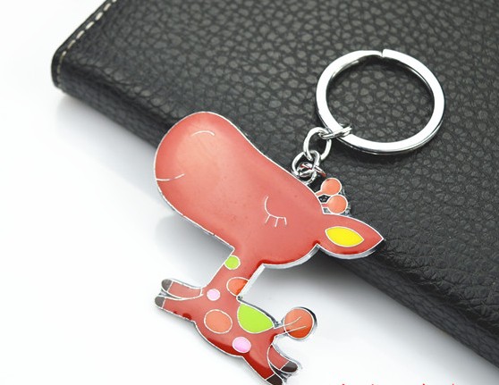 Cartoon giraffe keychain