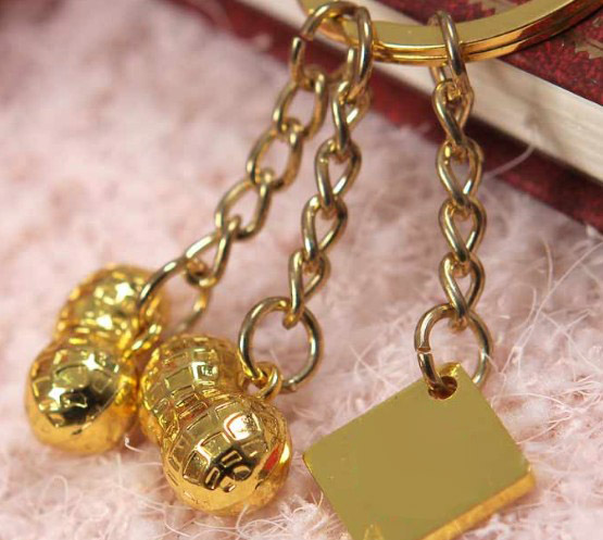 Golden Peanut keychain