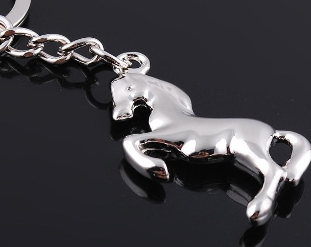 Alloy horse keychain