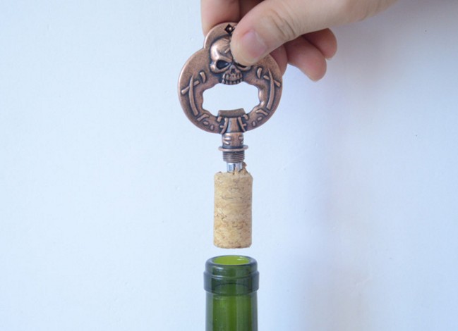 Vintage Wine Bottle Opener Multi-purpose KeyChain