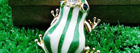 Lovely Frog Keychain