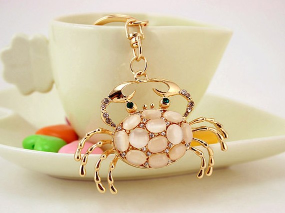 Cat's Eye Crab Keychain