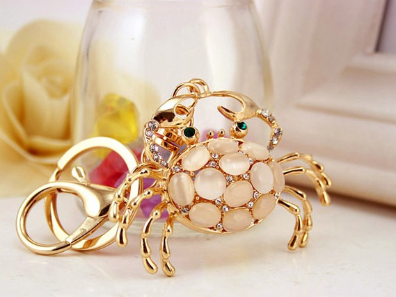 Cat's Eye Crab Keychain