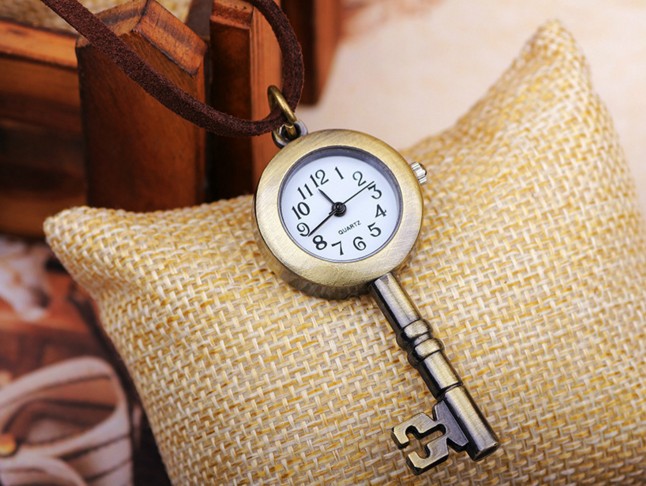 Vintage key type watches Keychain