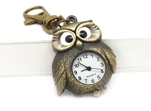 Retro Owl Watch Keychain