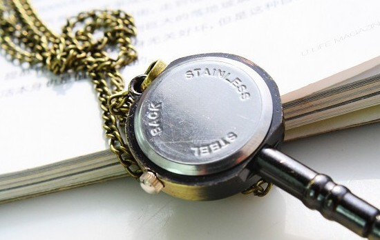 Retro Key Shape Watch Keychain