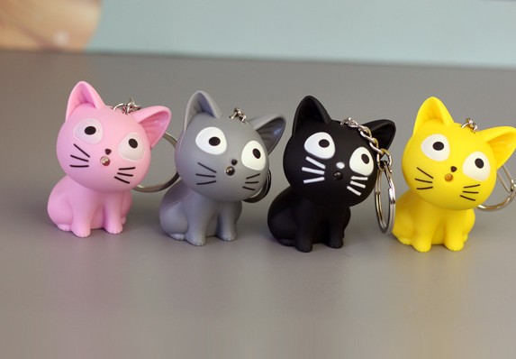 Creative Cartoon Cat LED keychain