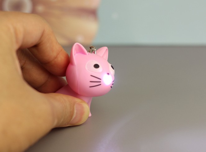 Creative Cartoon Cat LED keychain