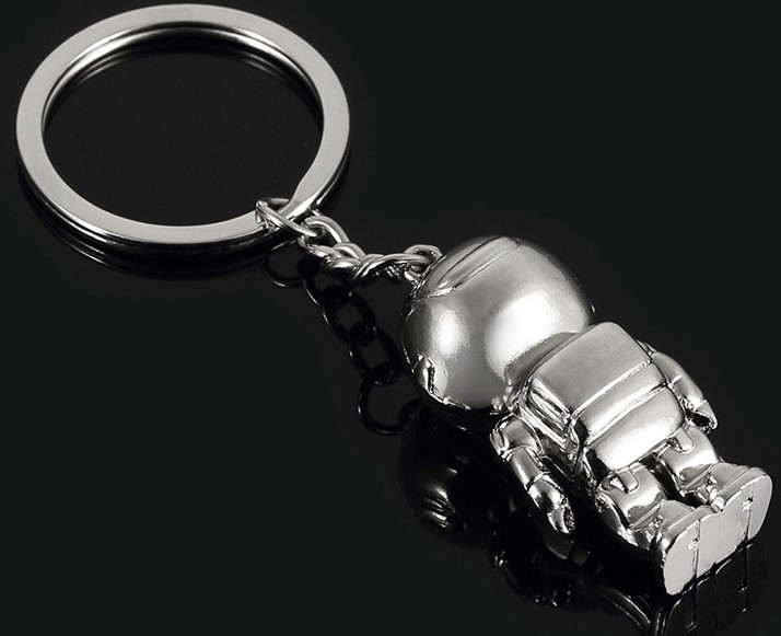 Astronaut alloy keychain