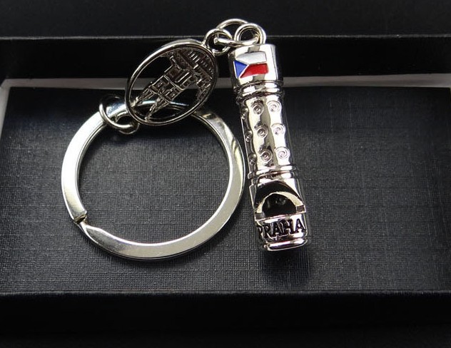 Whistle alloy keychain