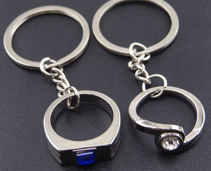 Diamond couple rings keychain
