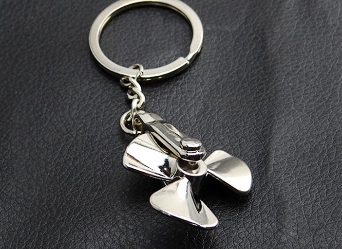 Rotating windmill keychain
