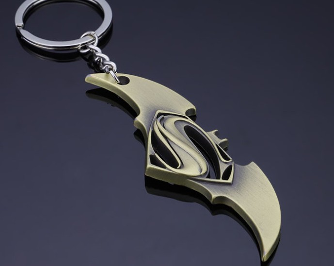 Bat alloy keychain
