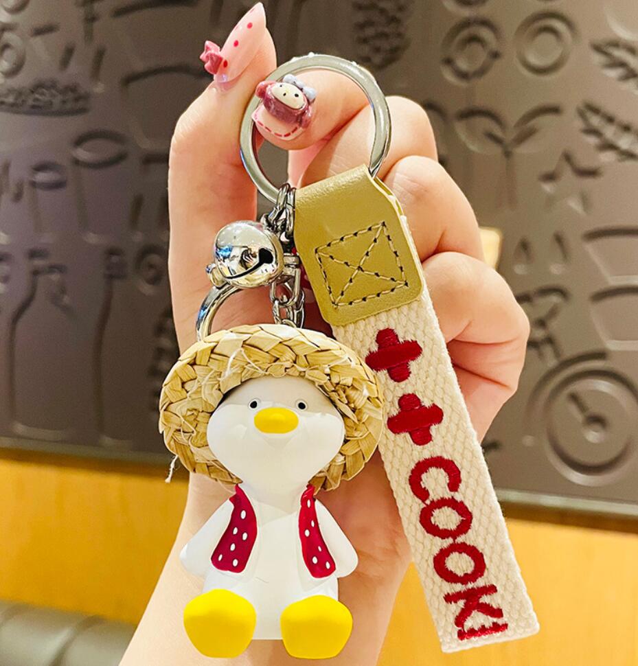 Straw Hat Duck Keychain
