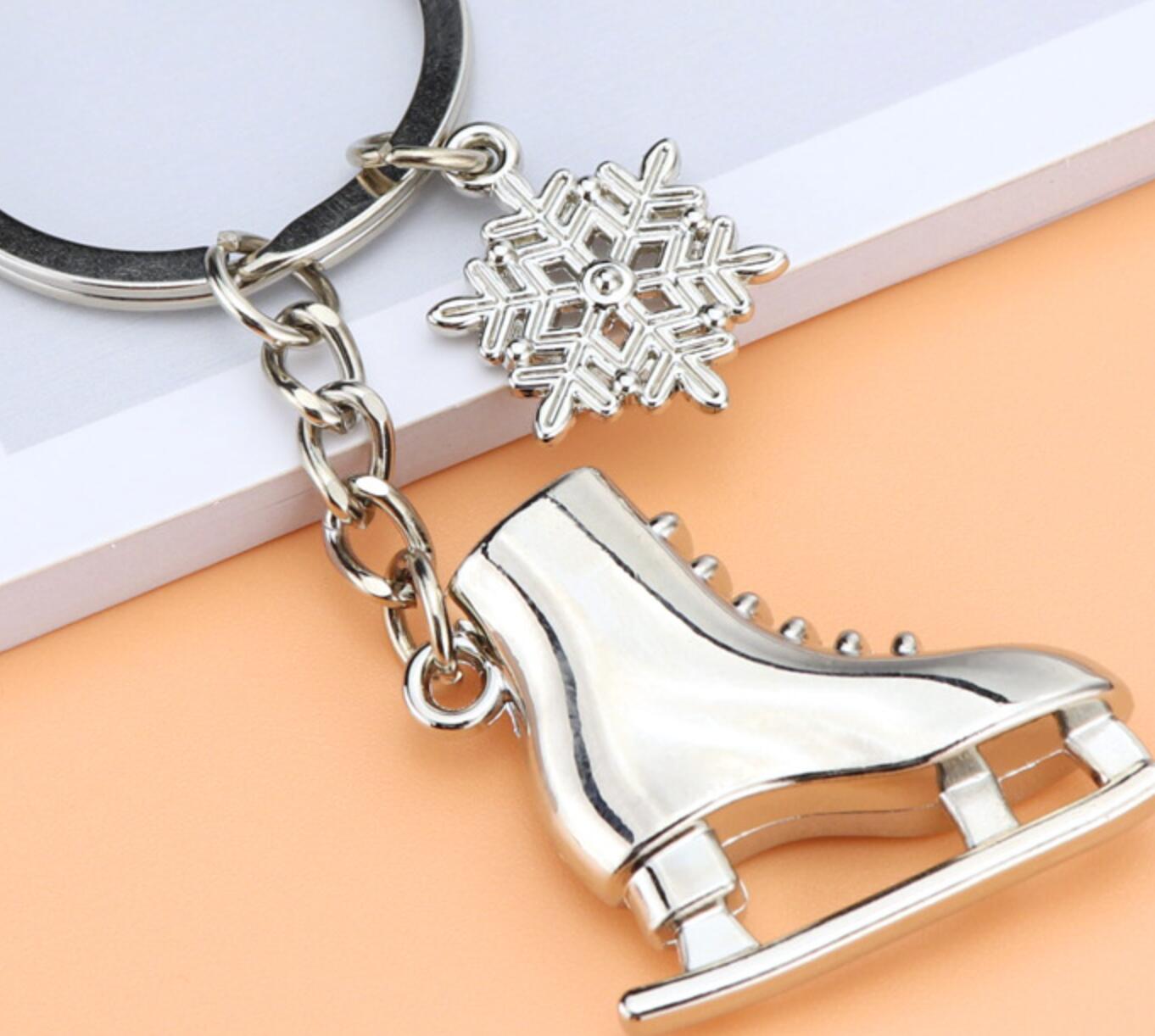 Skate shoes keychain