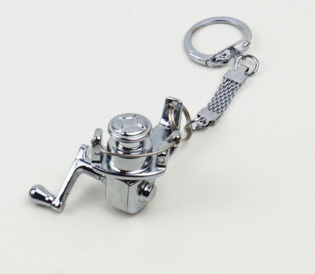 Shakeable fishing reel keychain